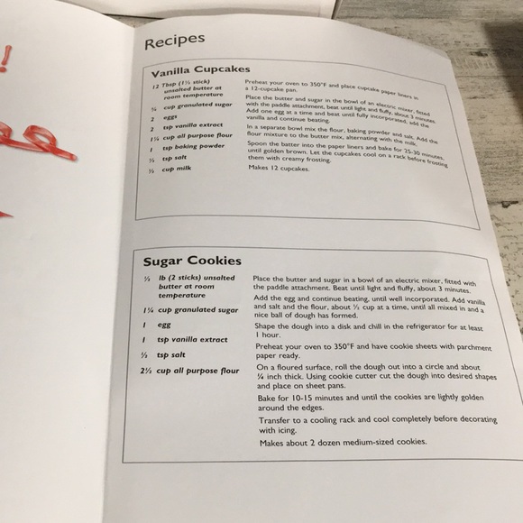 Kuhn Rikon Switzerland Cookie & Cupcake Decorating Set in original box - Picture 8 of 9